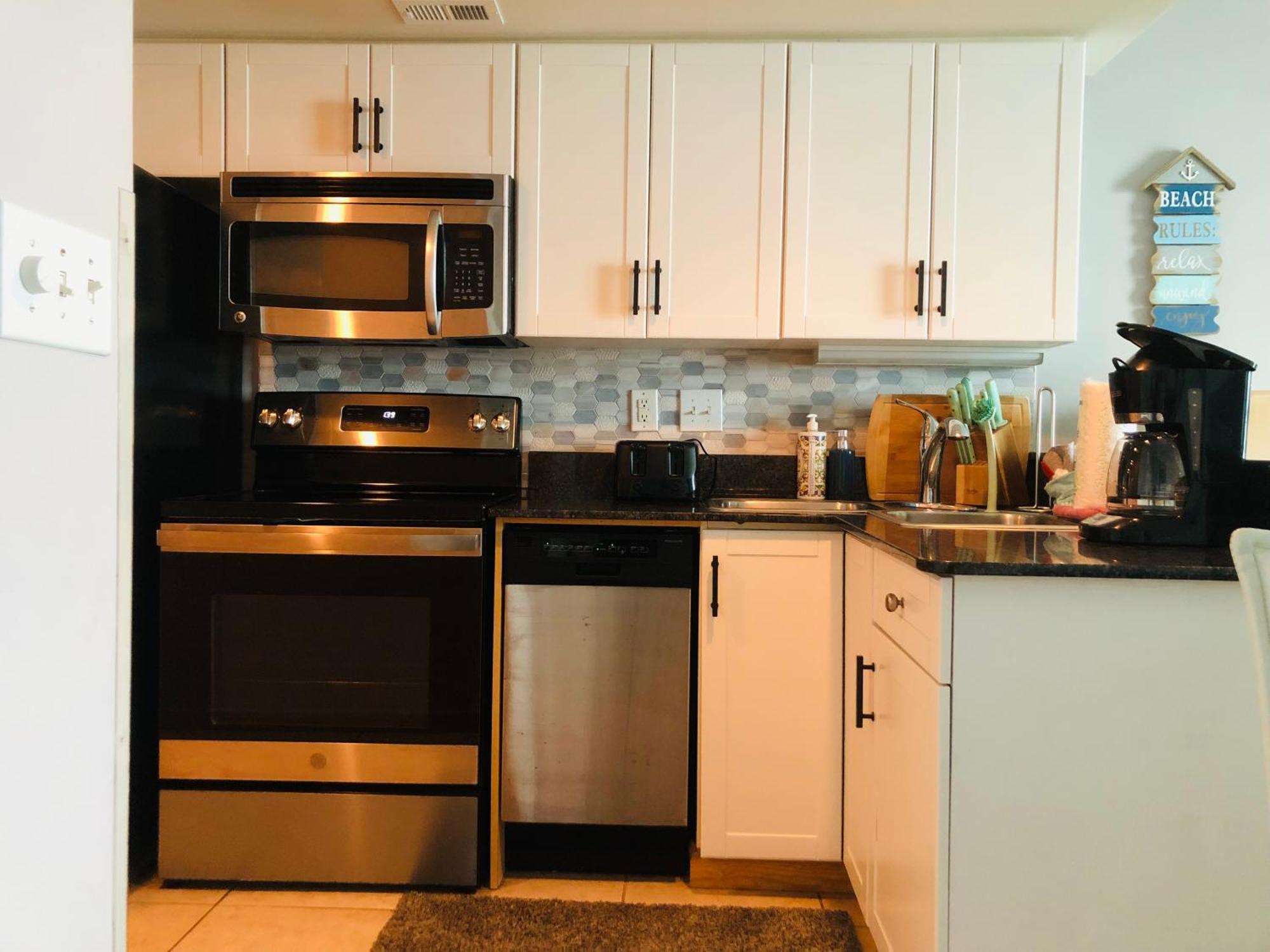 Newly Renovated Ocean Front Condo, Modern Decor, Mb, 20th Floor *