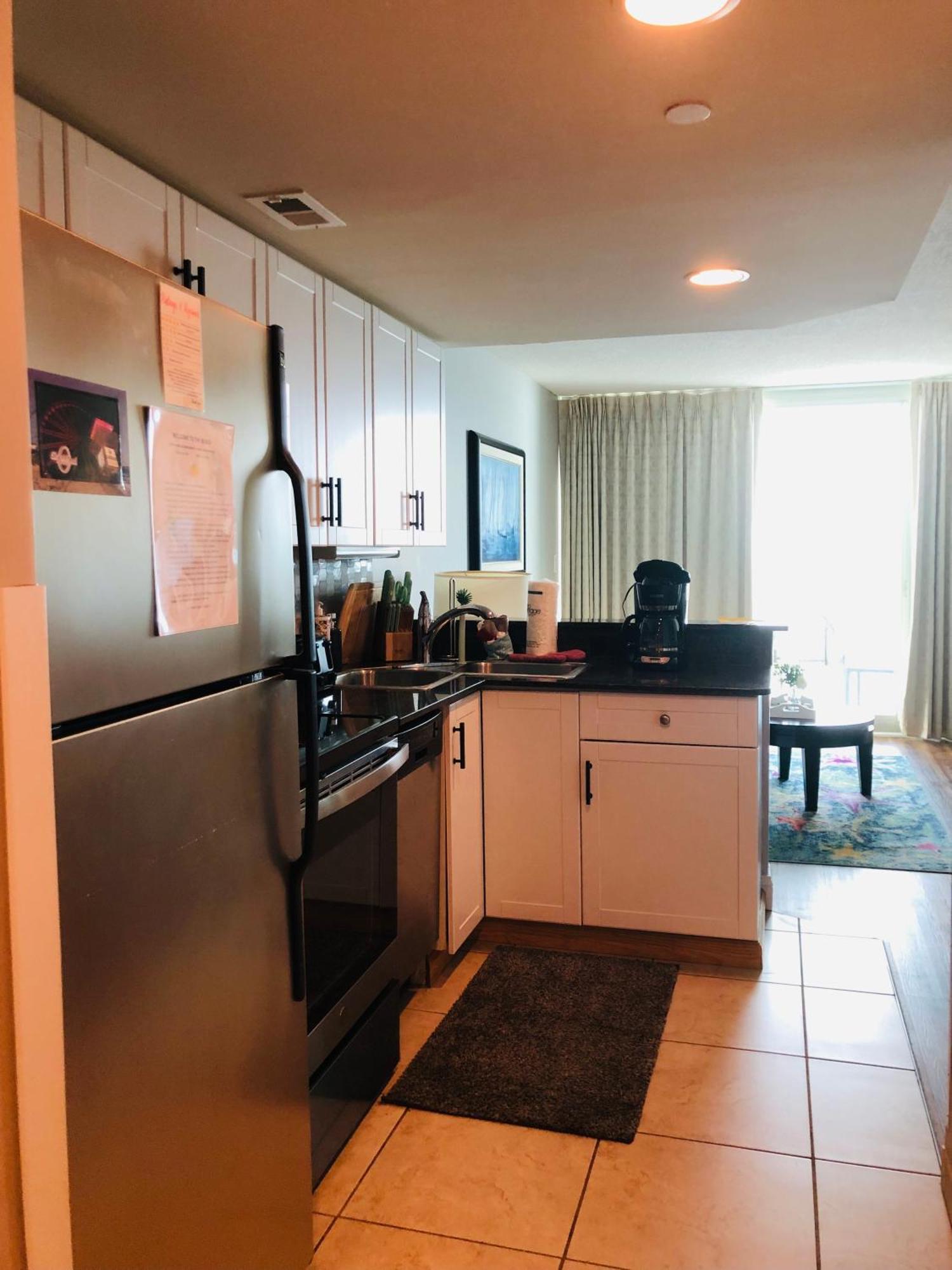 Newly Renovated Ocean Front Condo, Modern Decor, Mb, 20th Floor