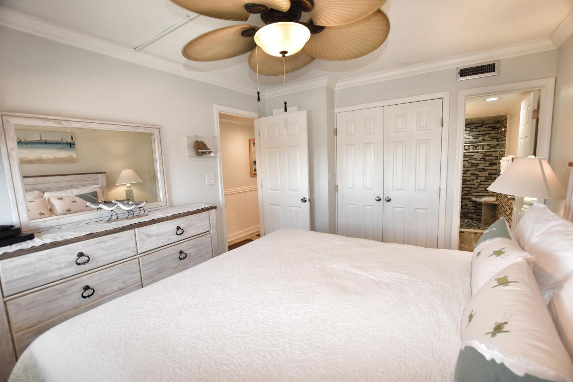Apartment 1009 Waters Edge Myrtle Beach