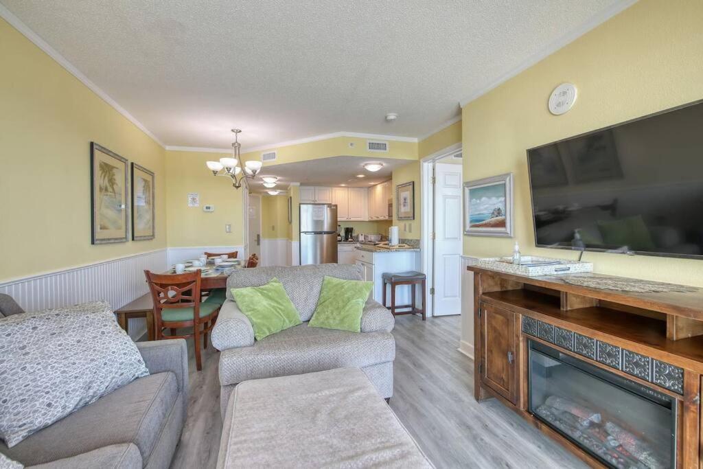 Amazing Oceanfront Hs 4th Floor Apartment