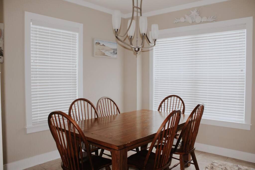 Sunrise House 2709 Kashton St Holiday home Myrtle Beach