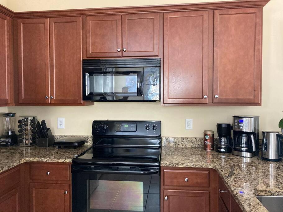 Sunrise House 2709 Kashton St * Myrtle Beach