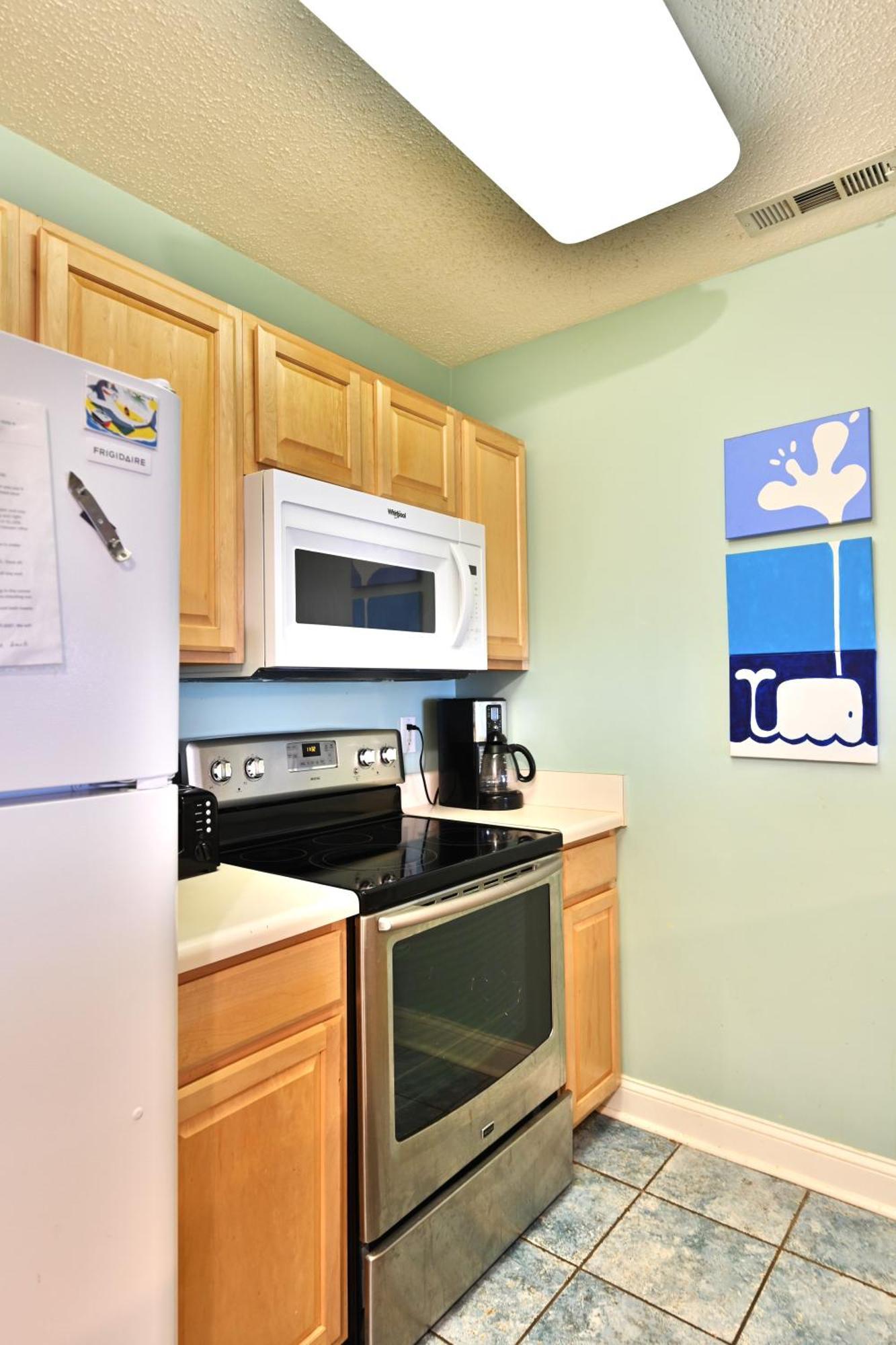 Apartment Spacious By The 2# *
