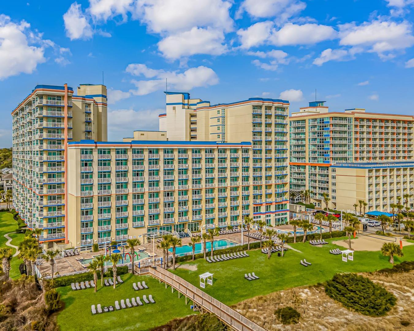 Modern And Fun! 3 Bedroom With Indoor Waterpark And Slides! Sleeps 12! Dunes Village 338