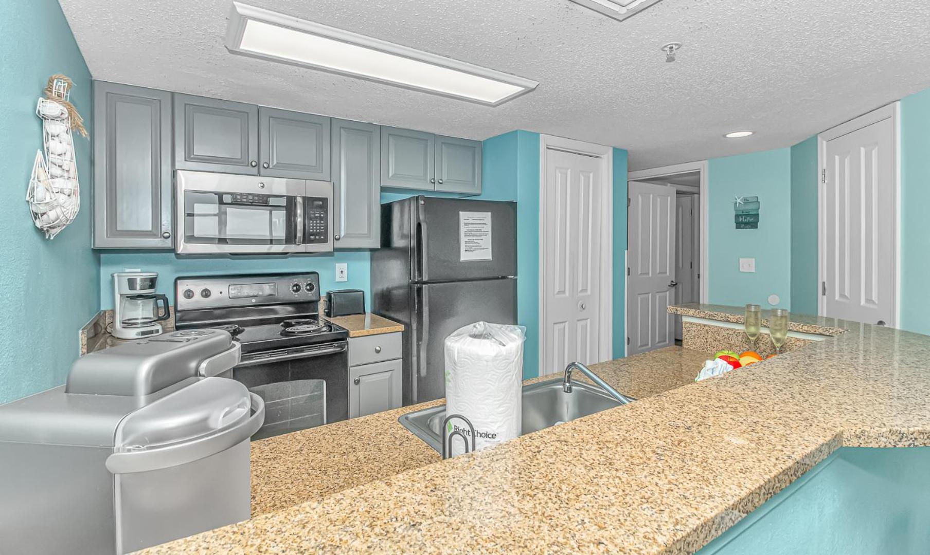 Modern And Fun! 3 Bedroom With Indoor Waterpark And Slides! Sleeps 12! Dunes Village 338 *