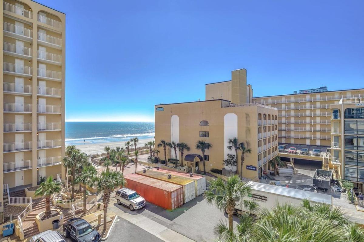 Holiday home Beautifully Updated Ocean View Studio! Sea Mist 50503 Myrtle Beach