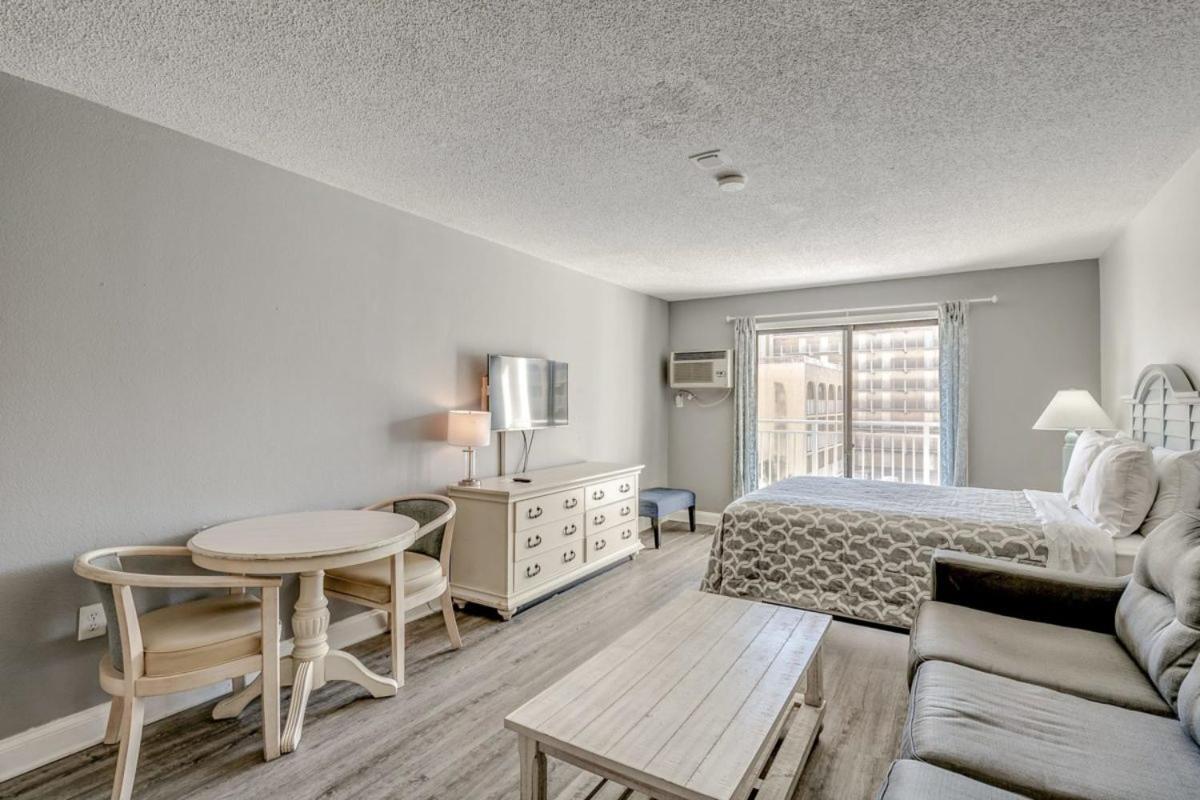 Beautifully Updated Ocean View Studio! Sea Mist 50503