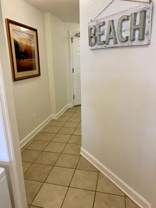 Apartment Ocean Sunrise ~ 2b/2b Myrtle Beach