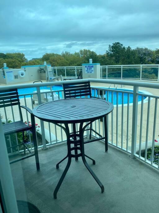 Ocean Sunrise ~ 2b/2b Apartment *