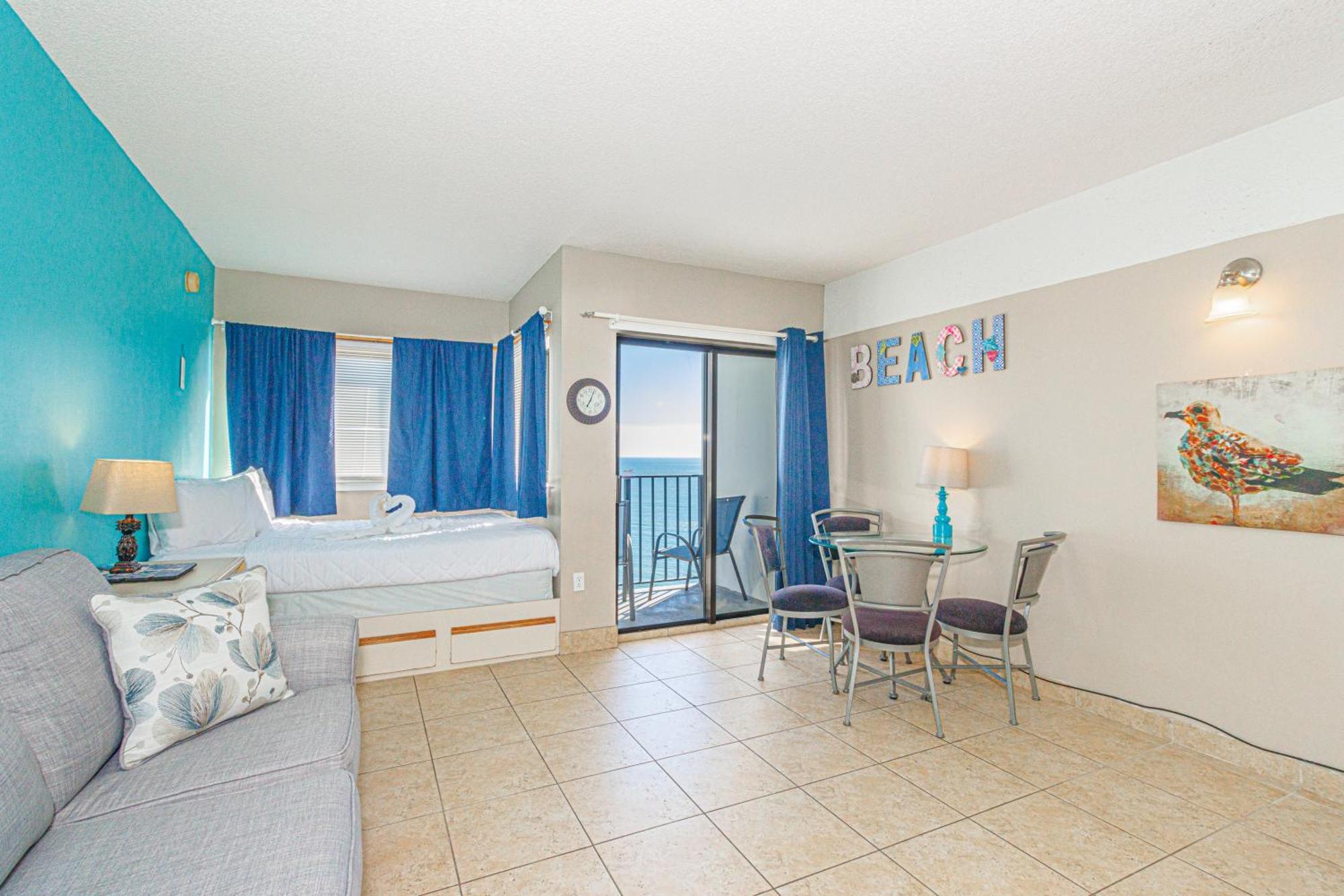 New! Palace Oceanfront Sleeps 4 * Myrtle Beach