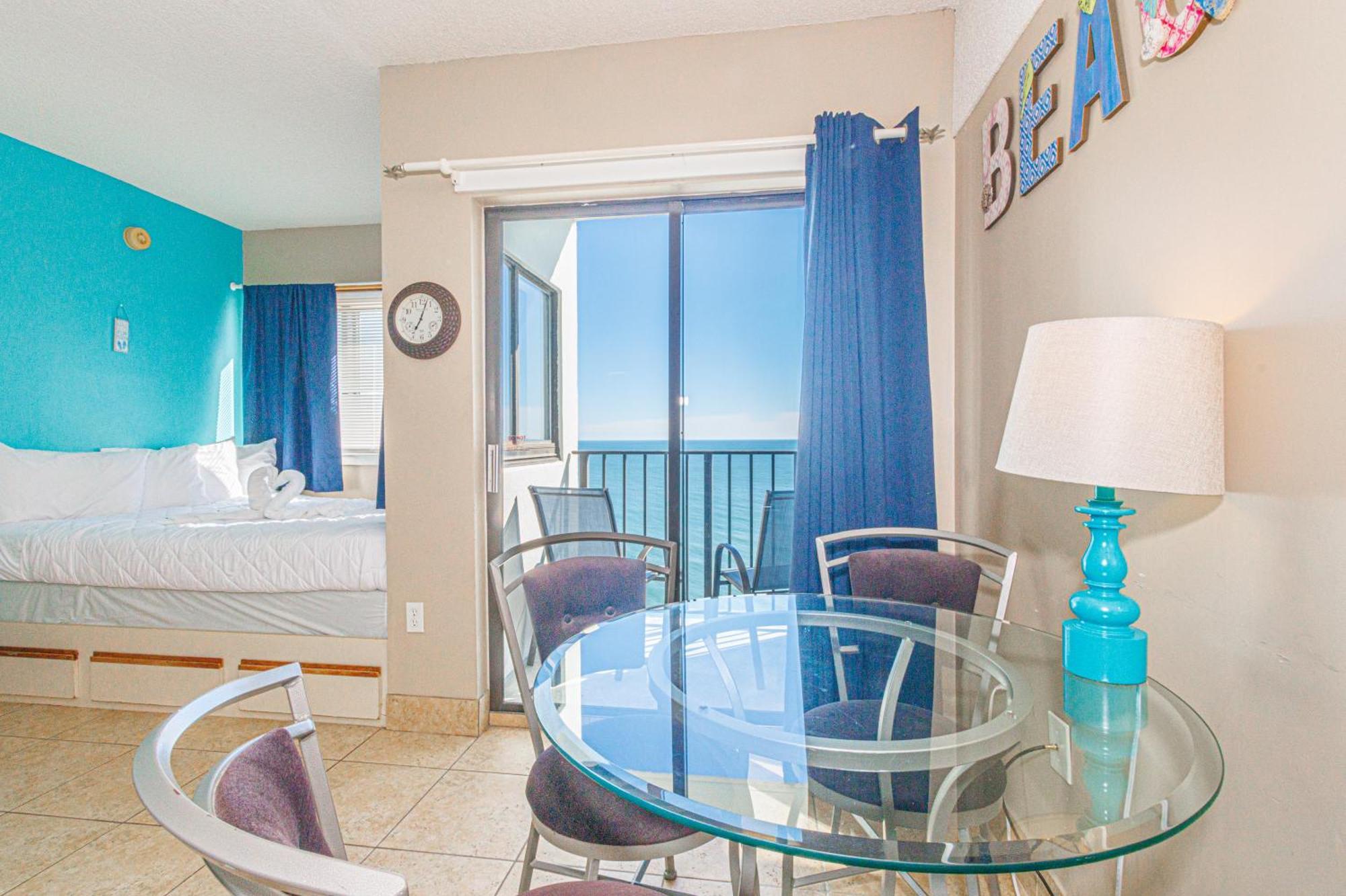 New! Palace Oceanfront Sleeps 4 Myrtle Beach