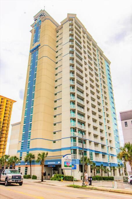 Apartment New! 14th Floor Carolinian 1bd/1ba Oceanfront Sleeps 6 *