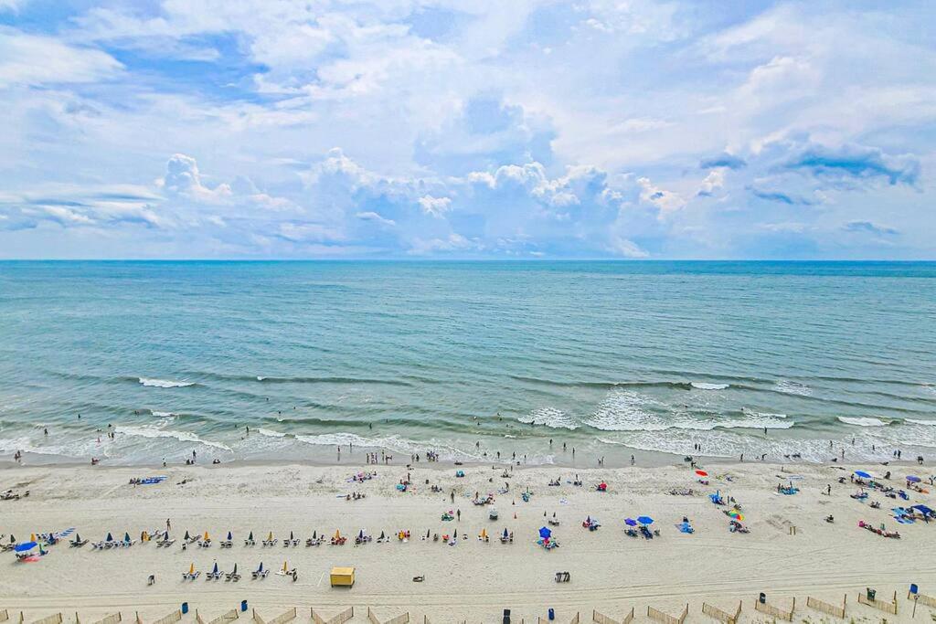 New! 14th Floor Carolinian 1bd/1ba Oceanfront Sleeps 6 * Myrtle Beach