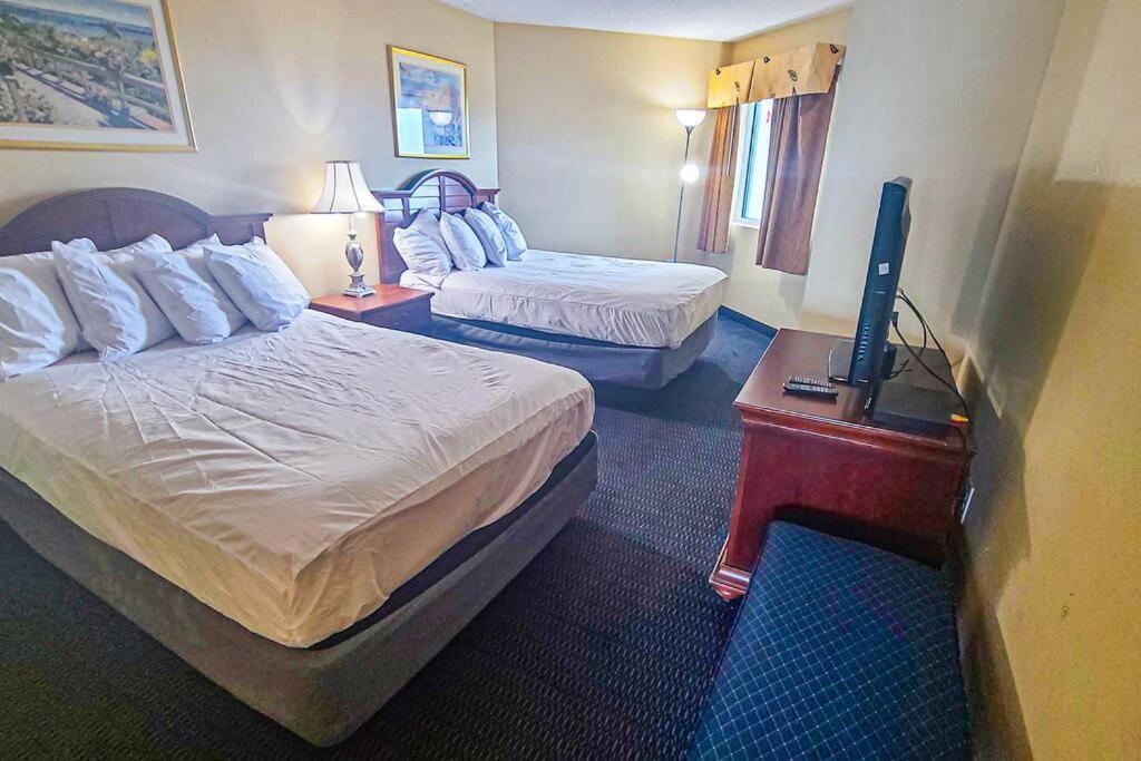 Apartment New! 14th Floor Carolinian 1bd/1ba Oceanfront Sleeps 6