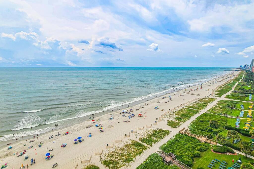 New! 14th Floor Carolinian 1bd/1ba Oceanfront Sleeps 6 Myrtle Beach