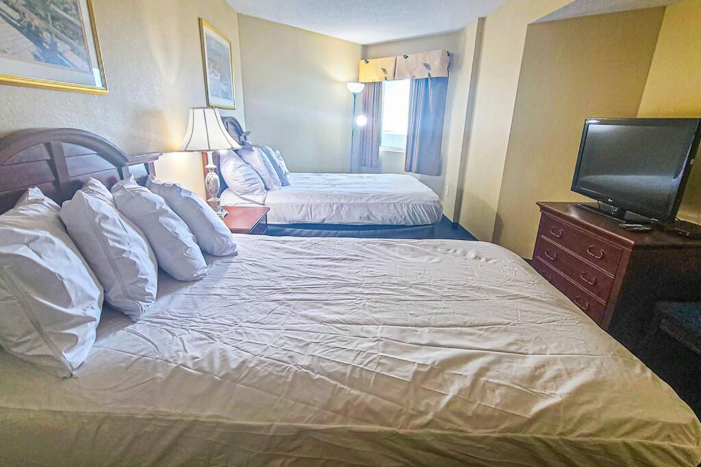 New! 14th Floor Carolinian 1bd/1ba Oceanfront Sleeps 6 Apartment Myrtle Beach