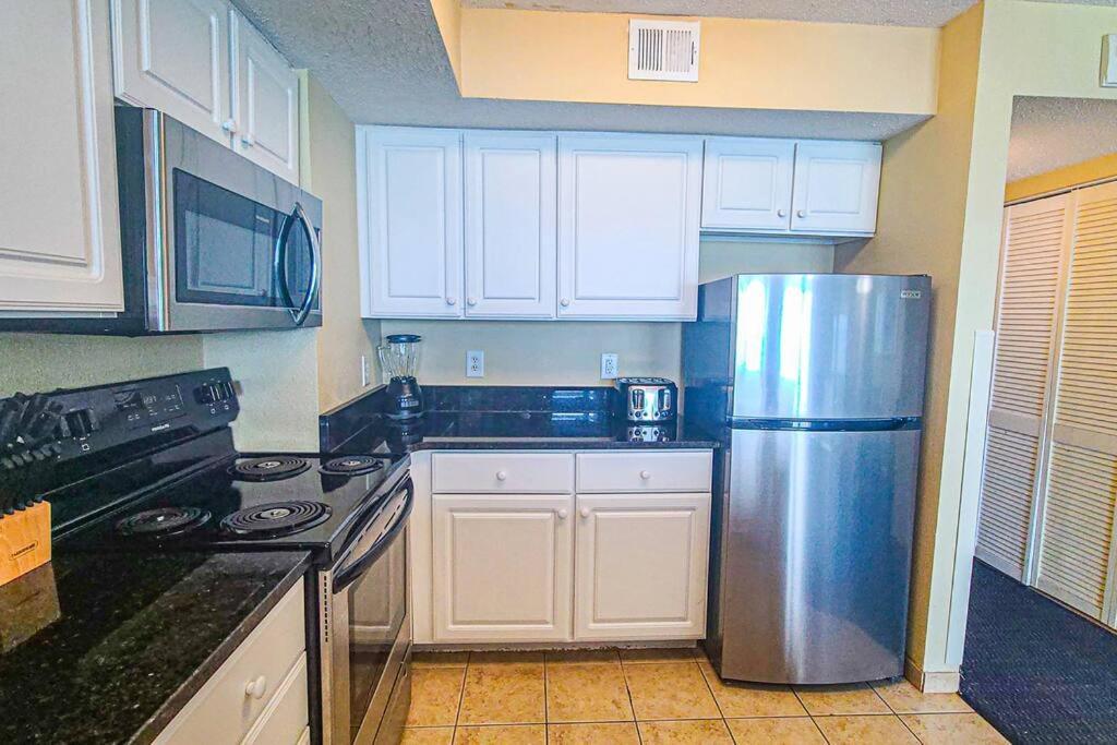 New! 14th Floor Carolinian 1bd/1ba Oceanfront Sleeps 6 Apartment