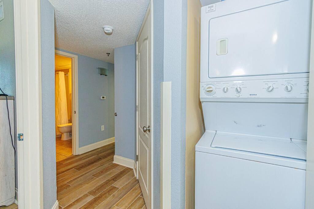 New! Carolinian 2/2 Of Master Free Parking & Wi-fi Apartment Myrtle Beach