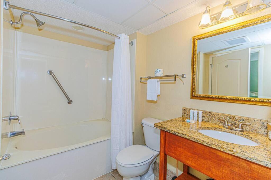 New! Carolinian 2/2 Of Master Free Parking & Wi-fi Myrtle Beach