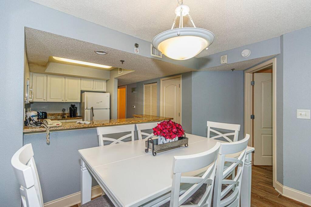New! Carolinian 2/2 Of Master Free Parking & Wi-fi Apartment Myrtle Beach
