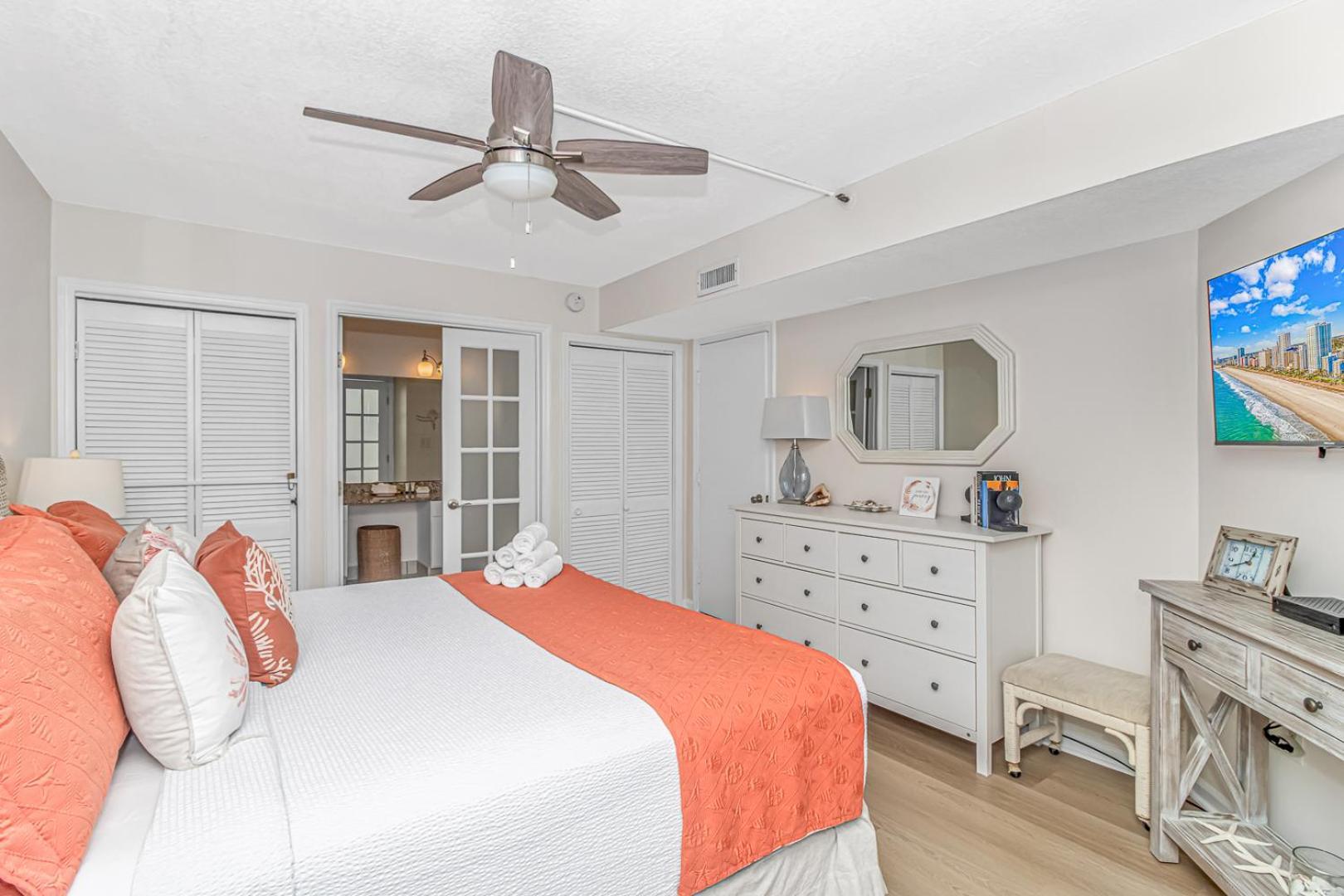 Holiday home Stunning Floor Oceanfront 2 Bedroom Suite-recently Updated! Spinnaker 903 *