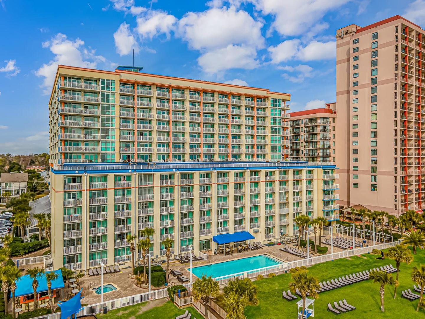 Holiday home Oceanfront With Indoor Waterpark! Water Slides And More! Dunes Village 342 *