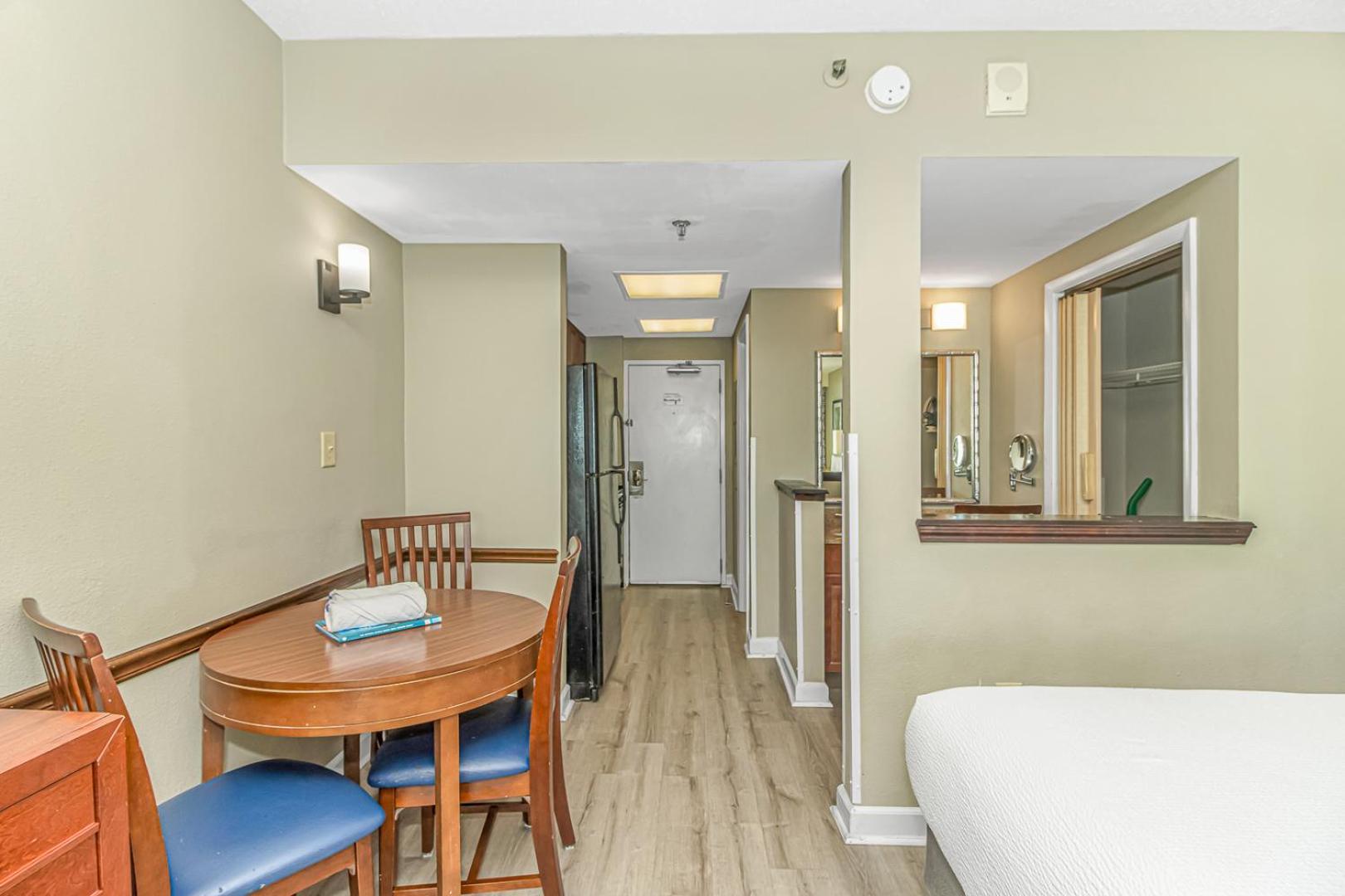Oceanfront With Indoor Waterpark! Water Slides And More! Dunes Village 342 *