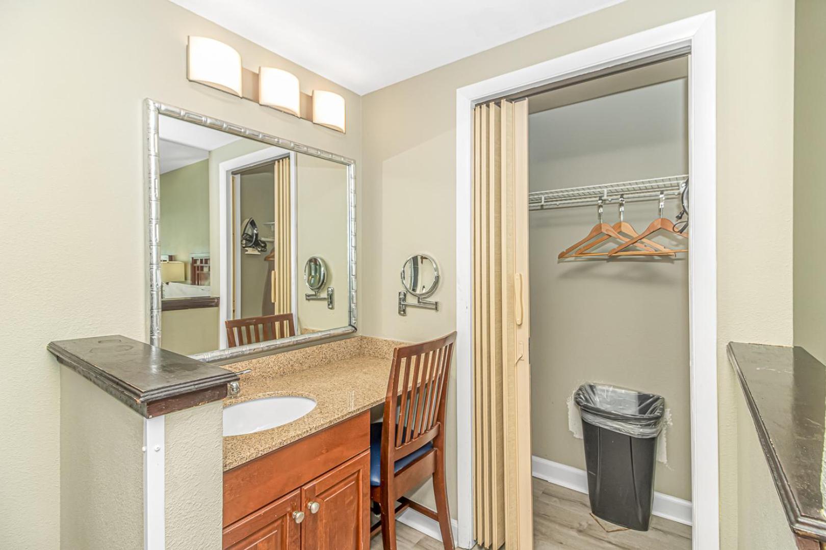 Holiday home Oceanfront With Indoor Waterpark! Water Slides And More! Dunes Village 342 *