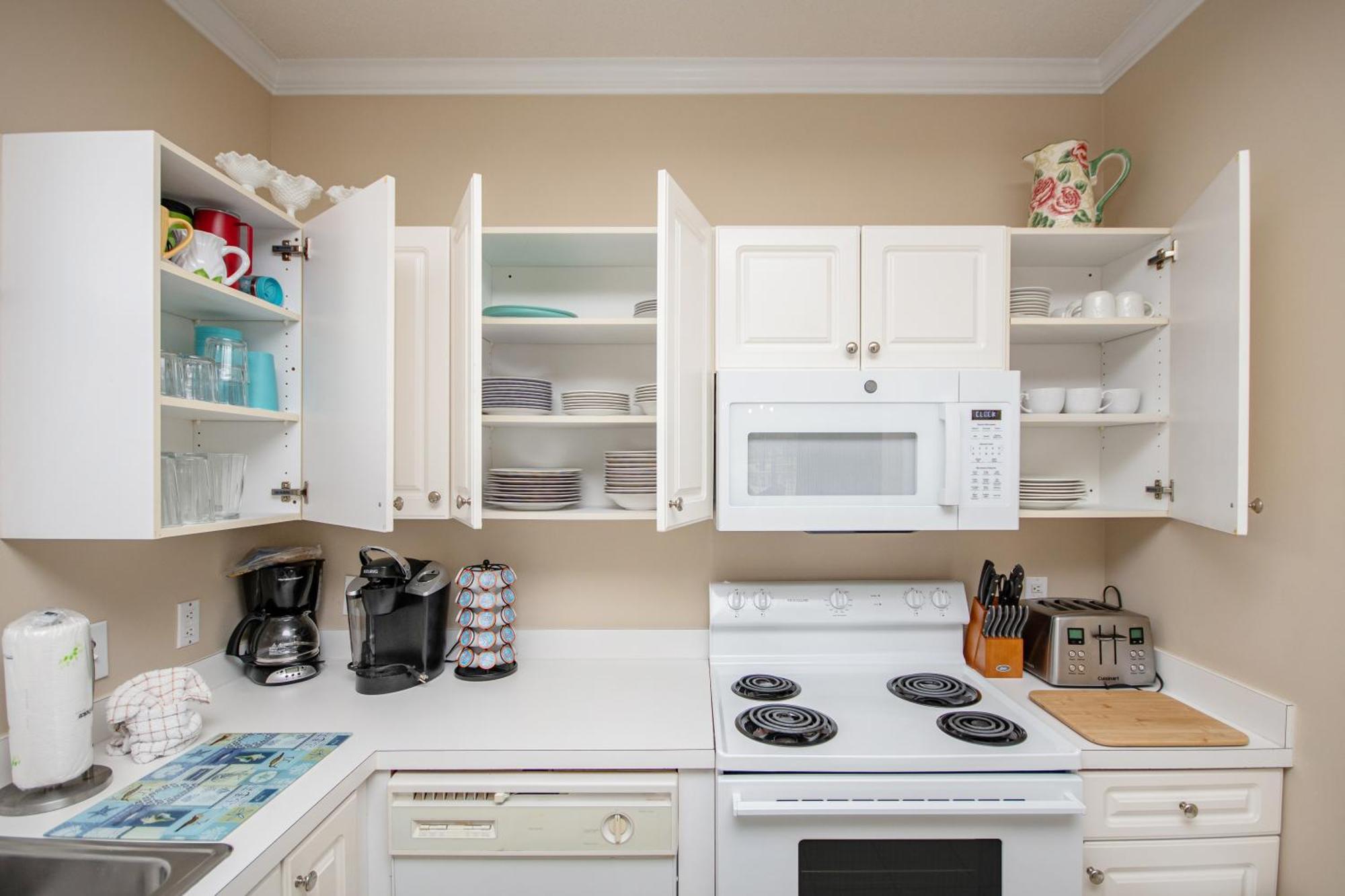 4695 Wild Iris Drive, #204 Magnolia Place