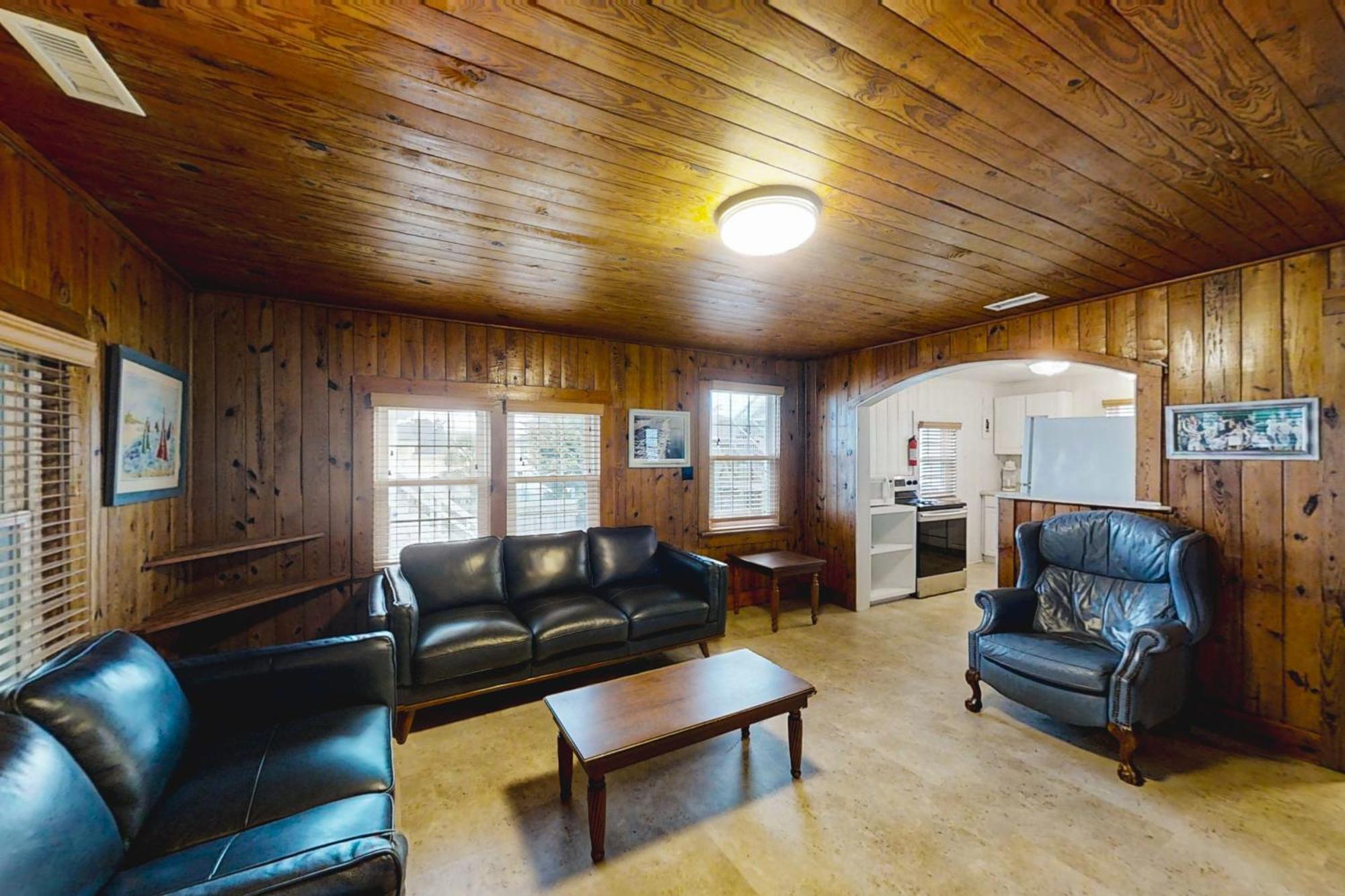 Booth House, Unit B Holiday home