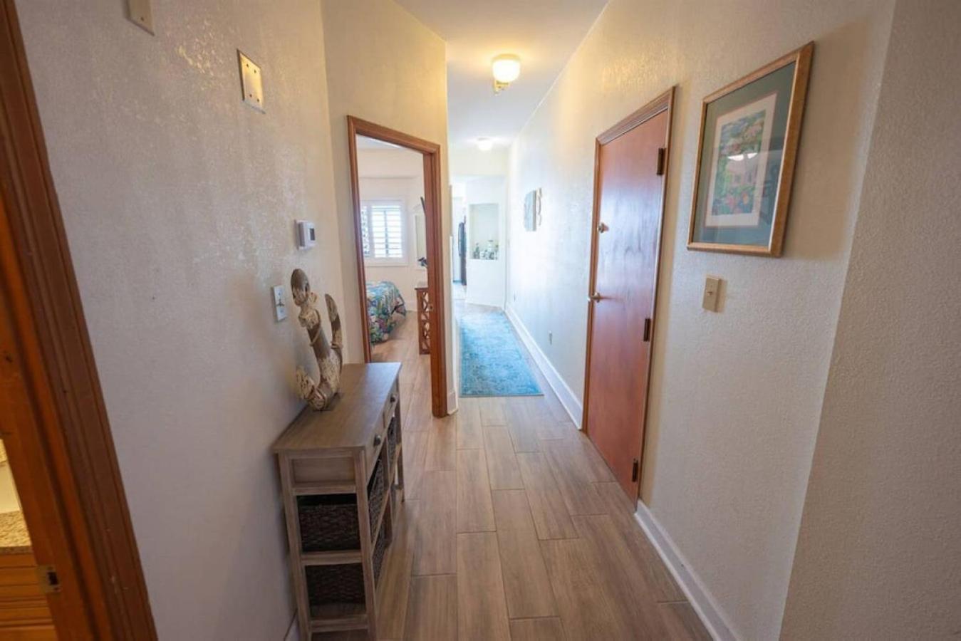 Your Beachfront Oasis Apartment *