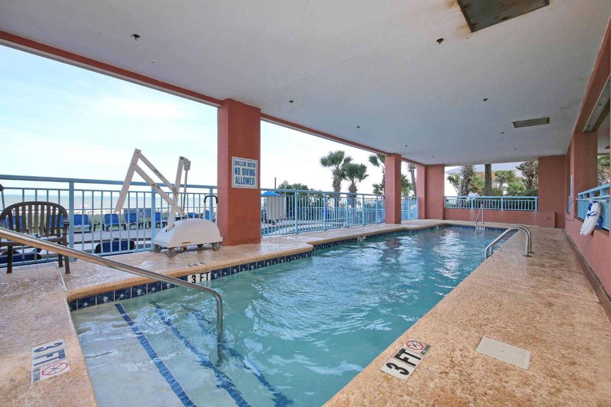 1604 N Ocean Blvd, 0906 - Ocean Front Sleeps 8 Holiday home