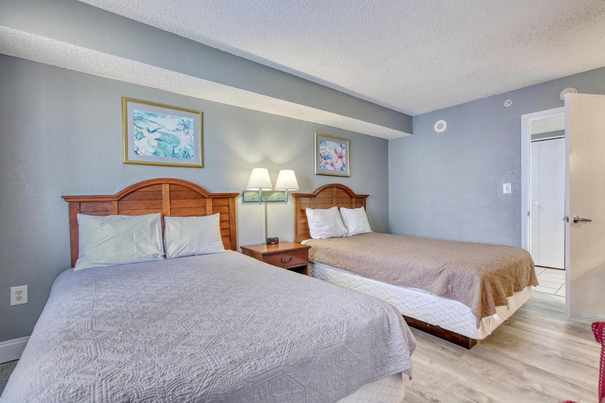 1604 N Ocean Blvd, 0906 - Ocean Front Sleeps 8 *