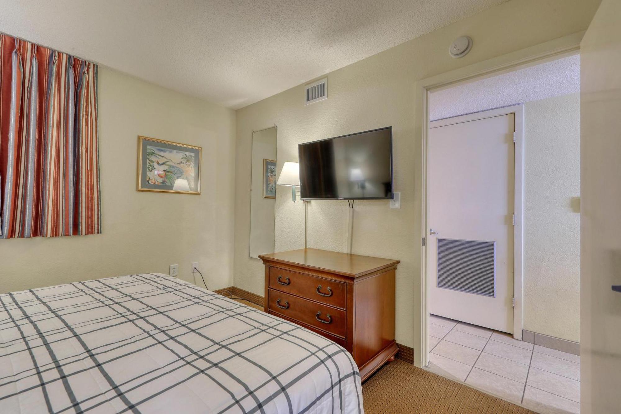 1604 N Ocean Blvd, 0703 - Ocean Front Sleeps 6