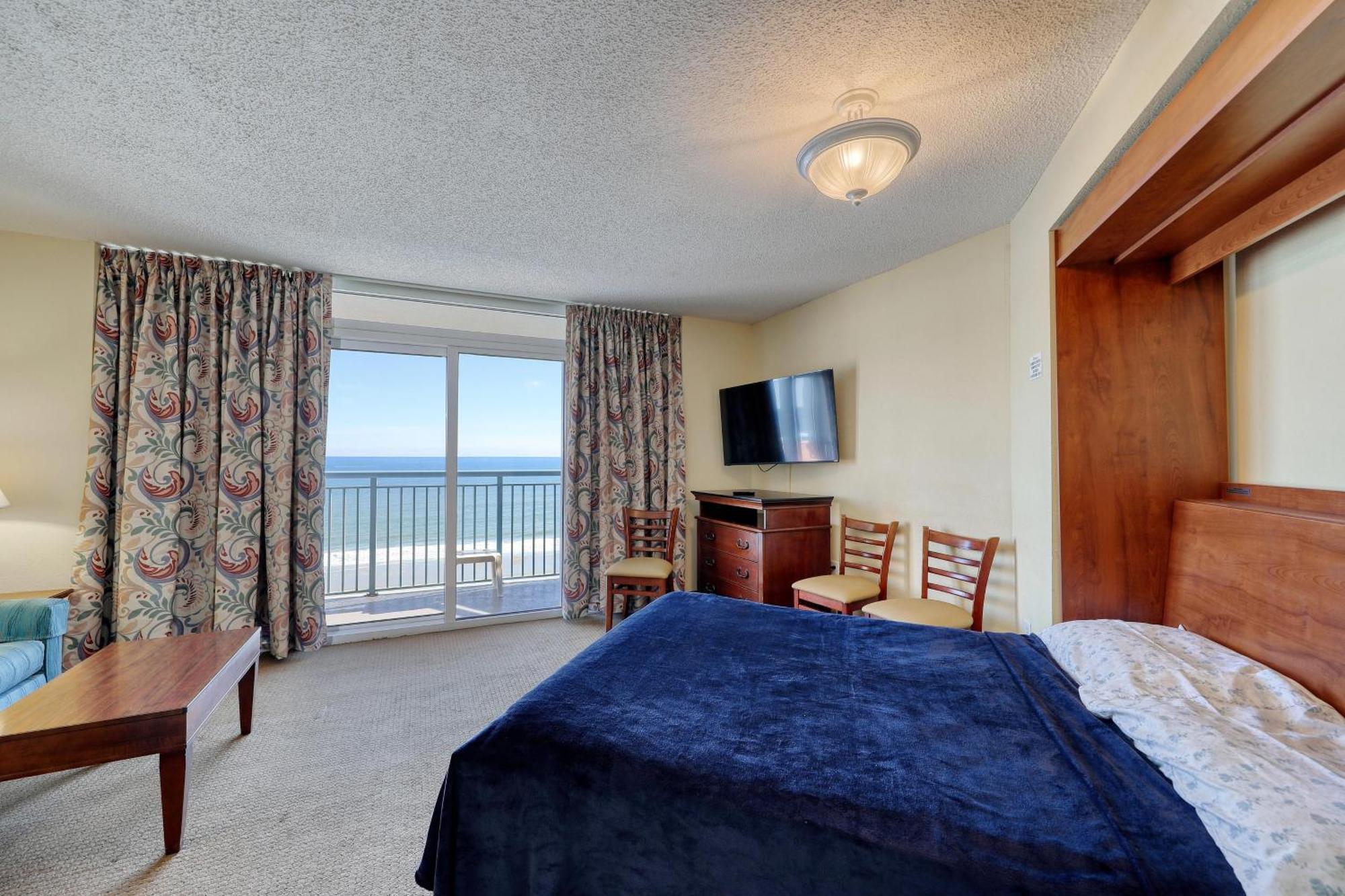 1604 N Ocean Blvd, 0703 - Ocean Front Sleeps 6 Holiday home *