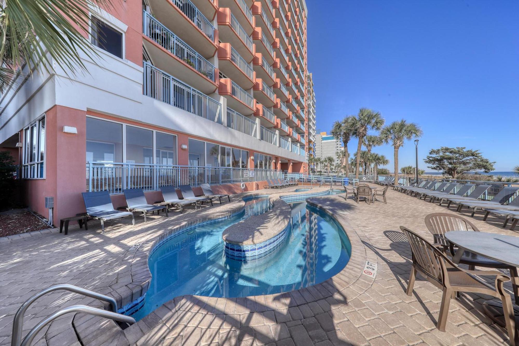 1604 N Ocean Blvd, 0703 - Ocean Front Sleeps 6 * Myrtle Beach