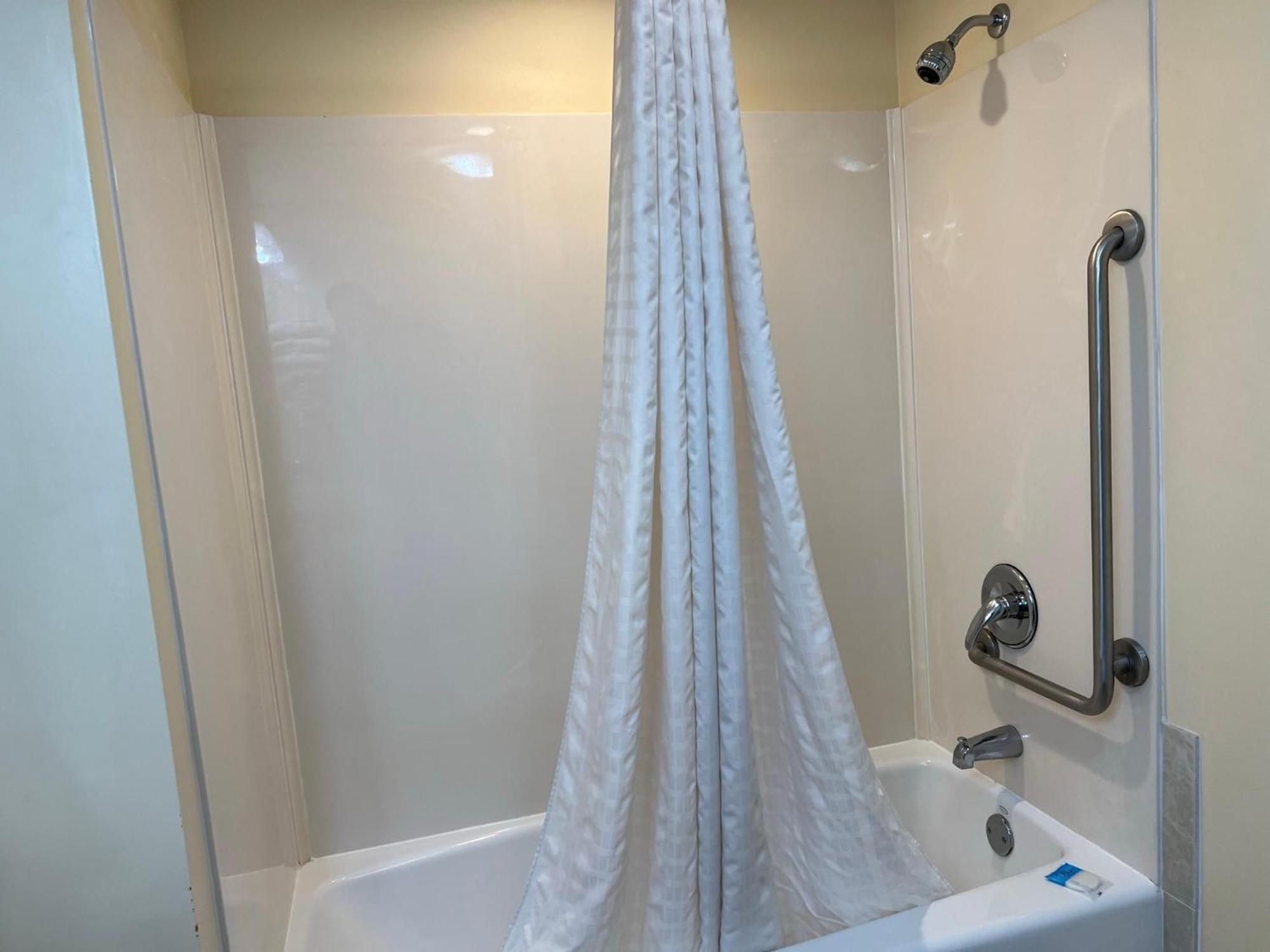 2501 S Ocean Blvd, 1109 - Ocean Front Sleeps 6 *