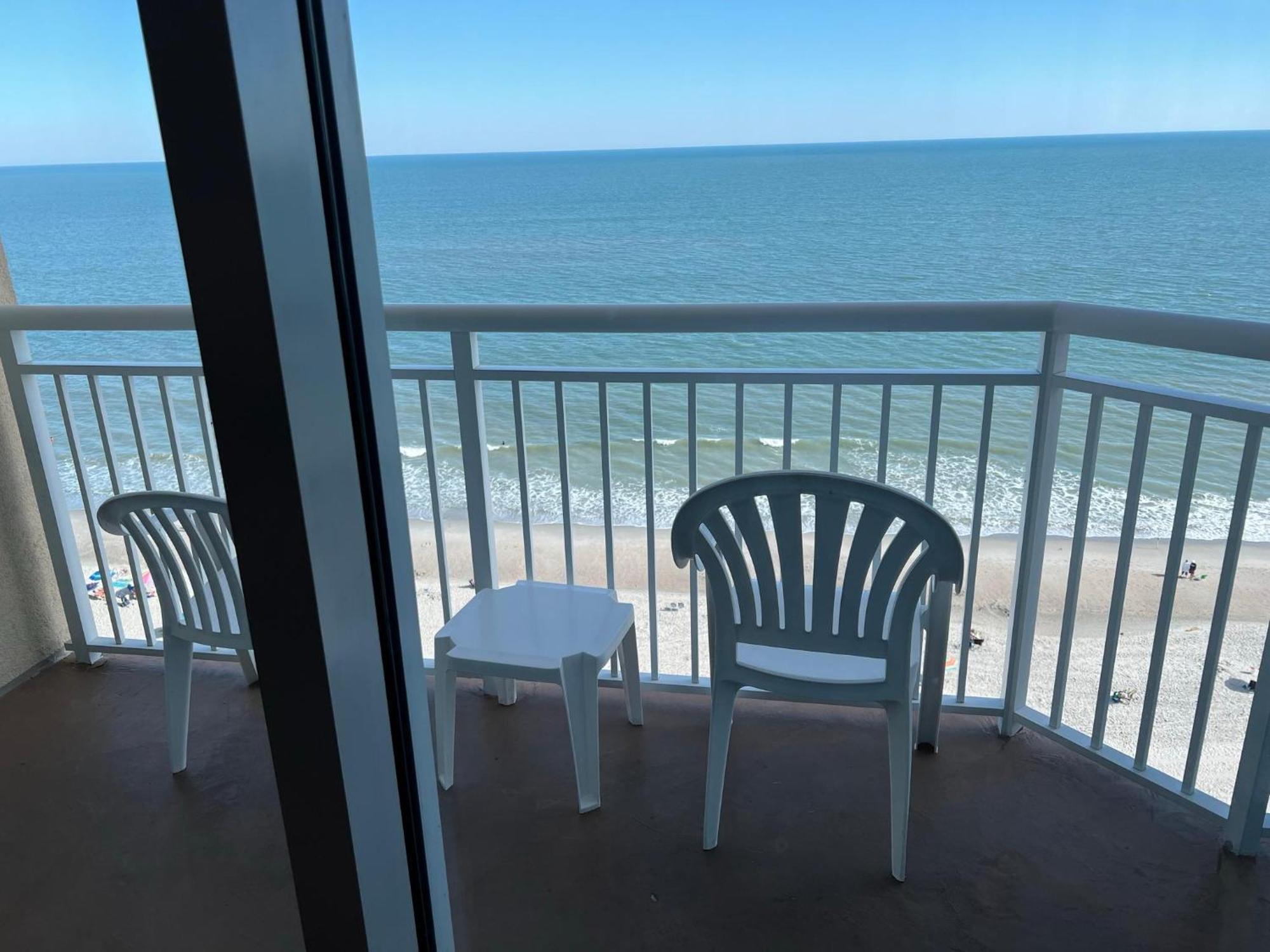 2501 S Ocean Blvd, 1109 - Ocean Front Sleeps 6 Holiday home
