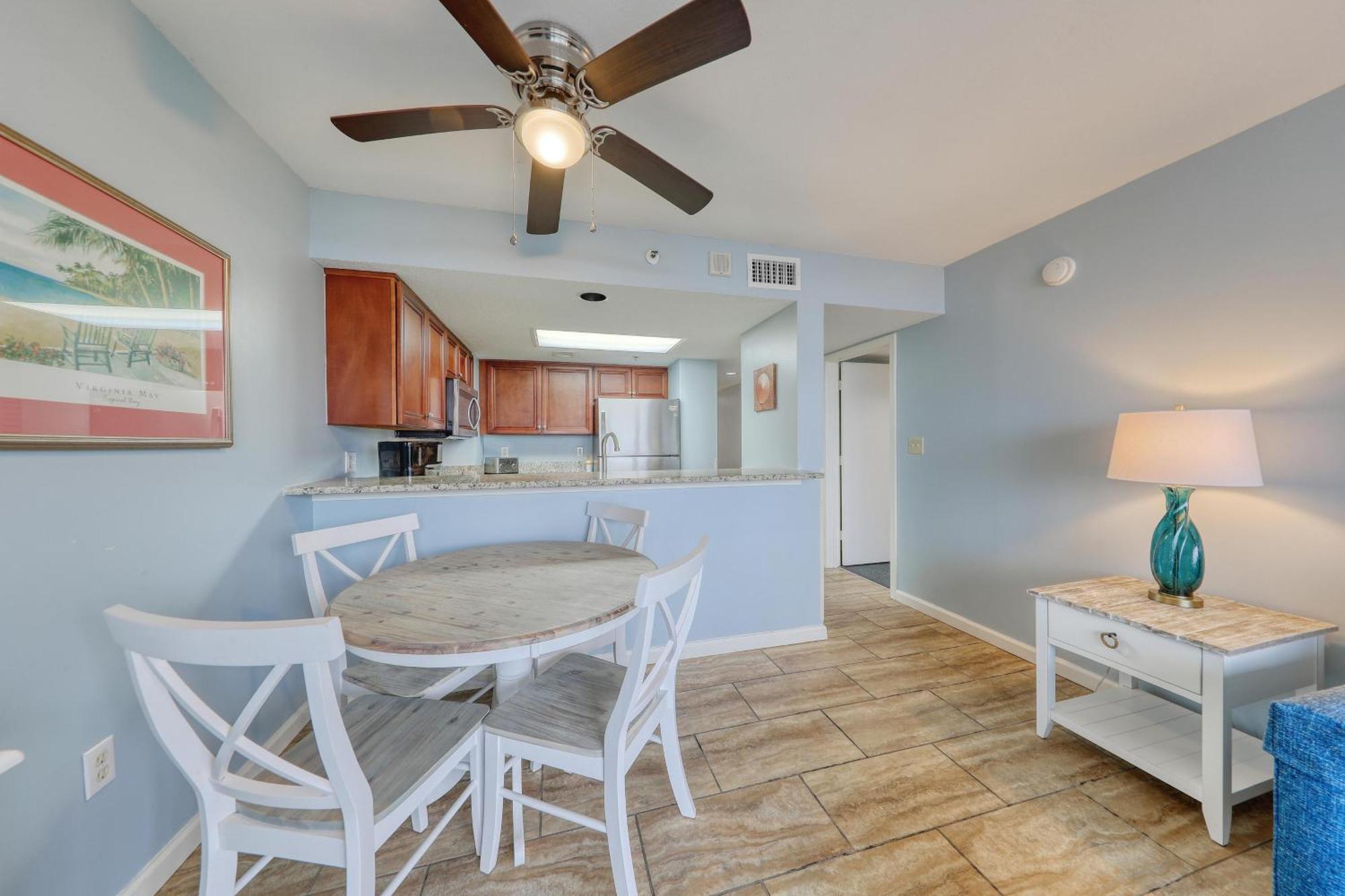 1700 N Ocean Blvd, 0152 - Ocean Front Sleeps 6 Myrtle Beach