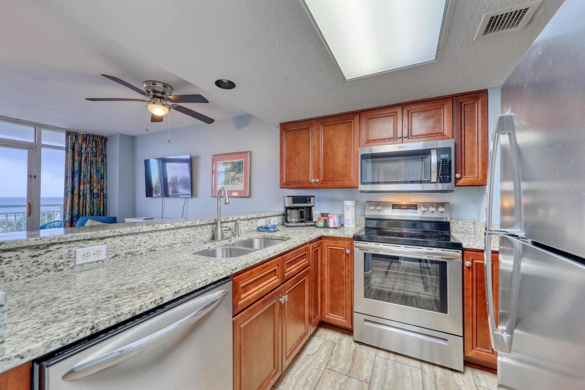 Holiday home 1700 N Ocean Blvd, 0152 - Ocean Front Sleeps 6 Myrtle Beach