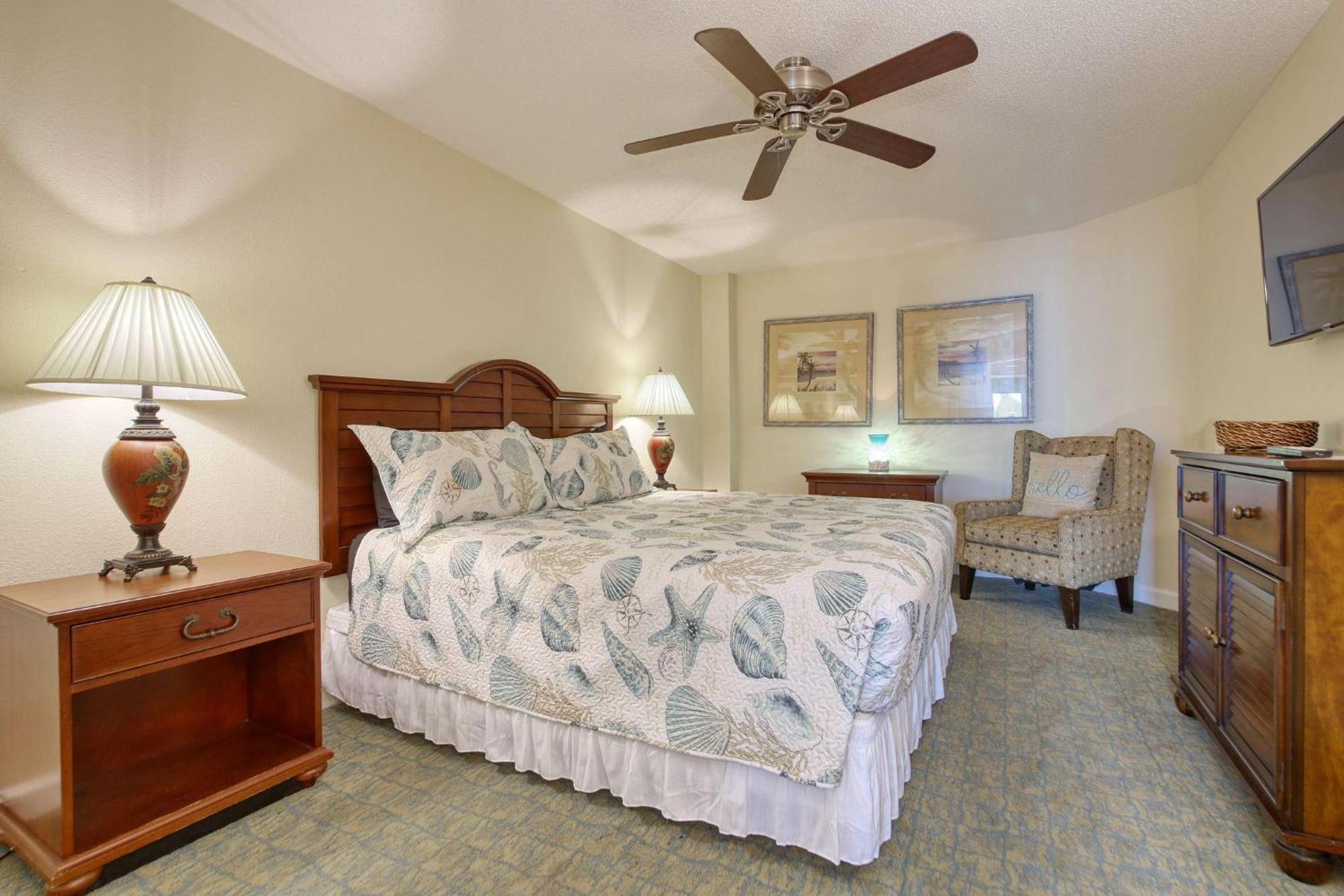 Holiday home 2501 S Ocean Blvd, 1107 - Ocean Front Sleeps 6 *