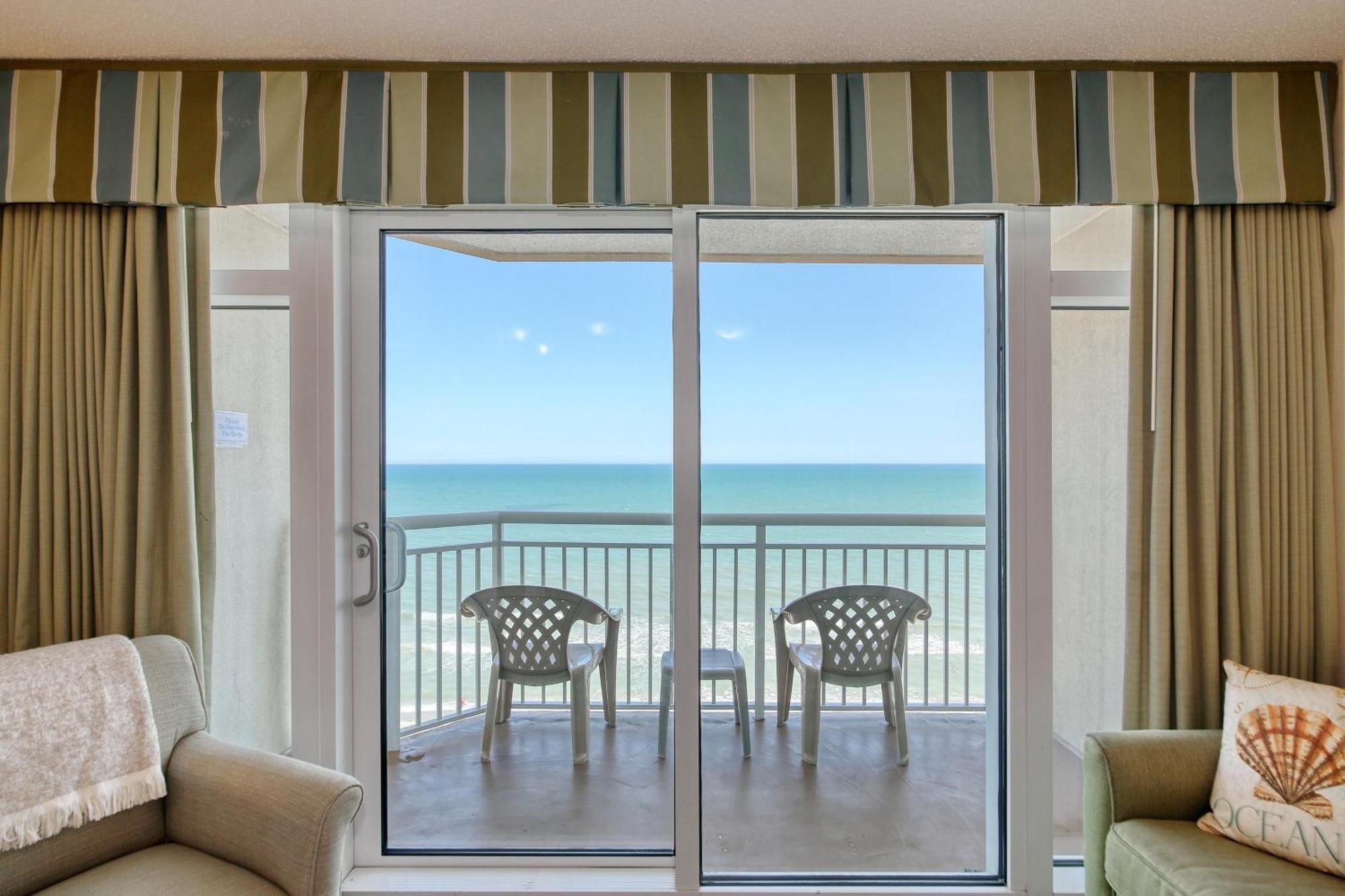 2501 S Ocean Blvd, 1107 - Ocean Front Sleeps 6 Holiday home *