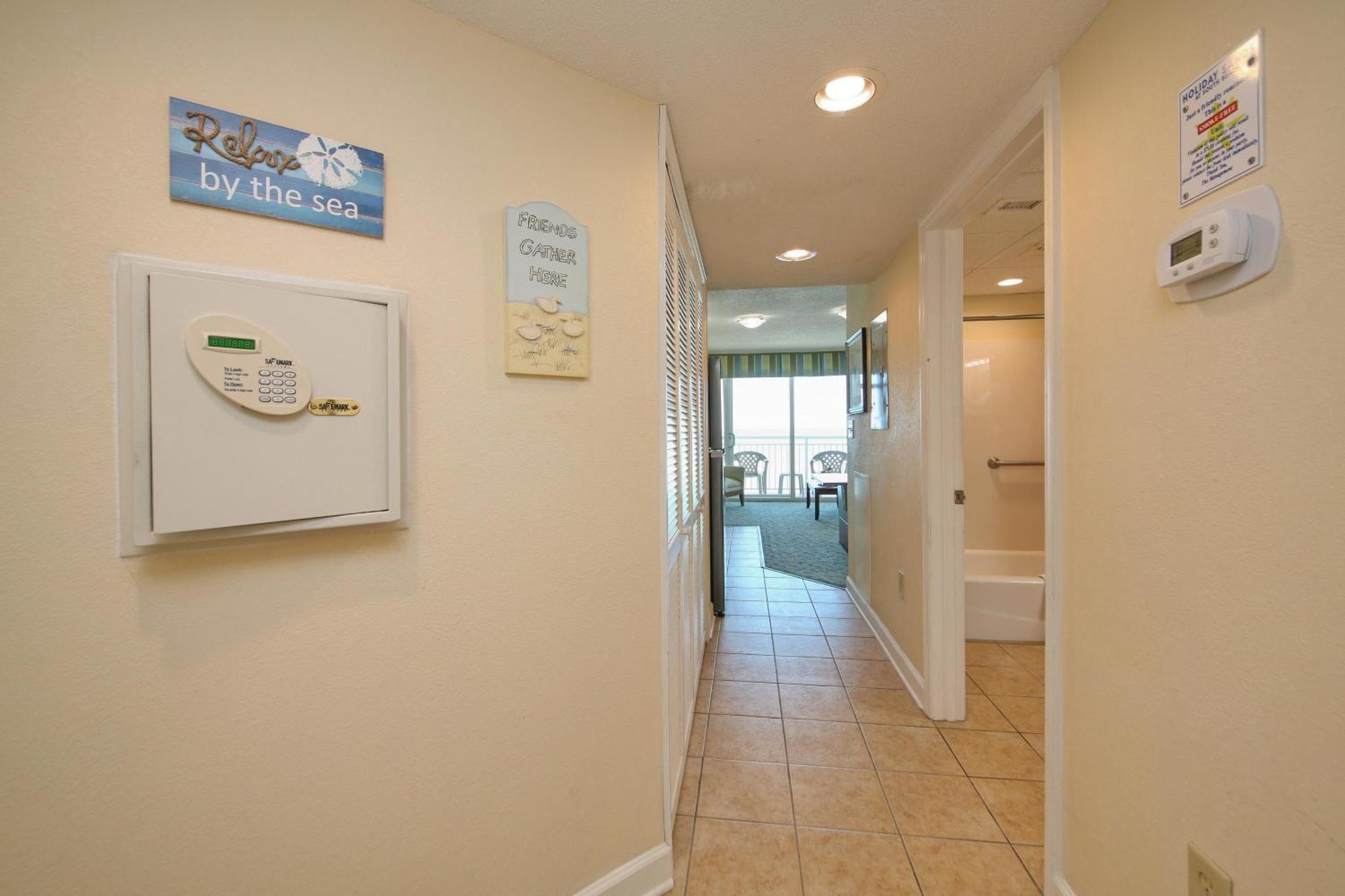 2501 S Ocean Blvd, 1107 - Ocean Front Sleeps 6