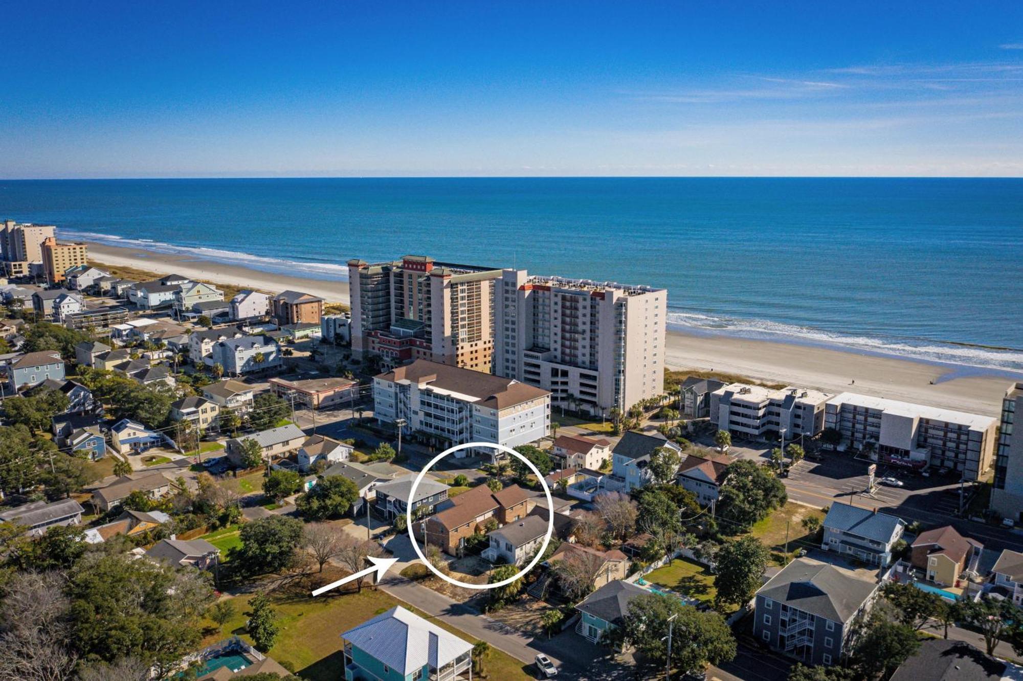 1408 Perrin Dr, Unit D - Ocean Walk Sleeps 8