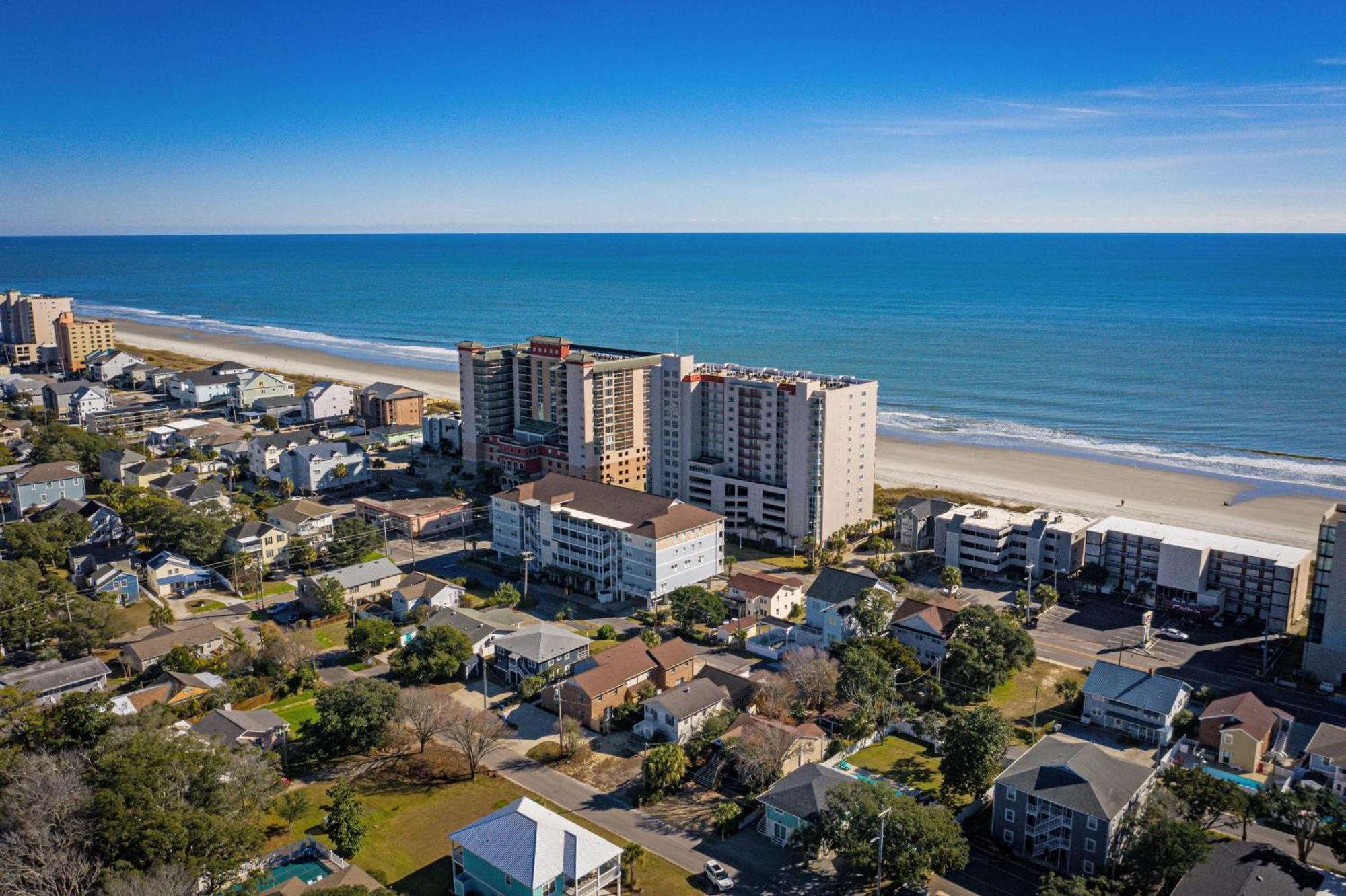 1408 Perrin Dr, Unit D - Ocean Walk Sleeps 8