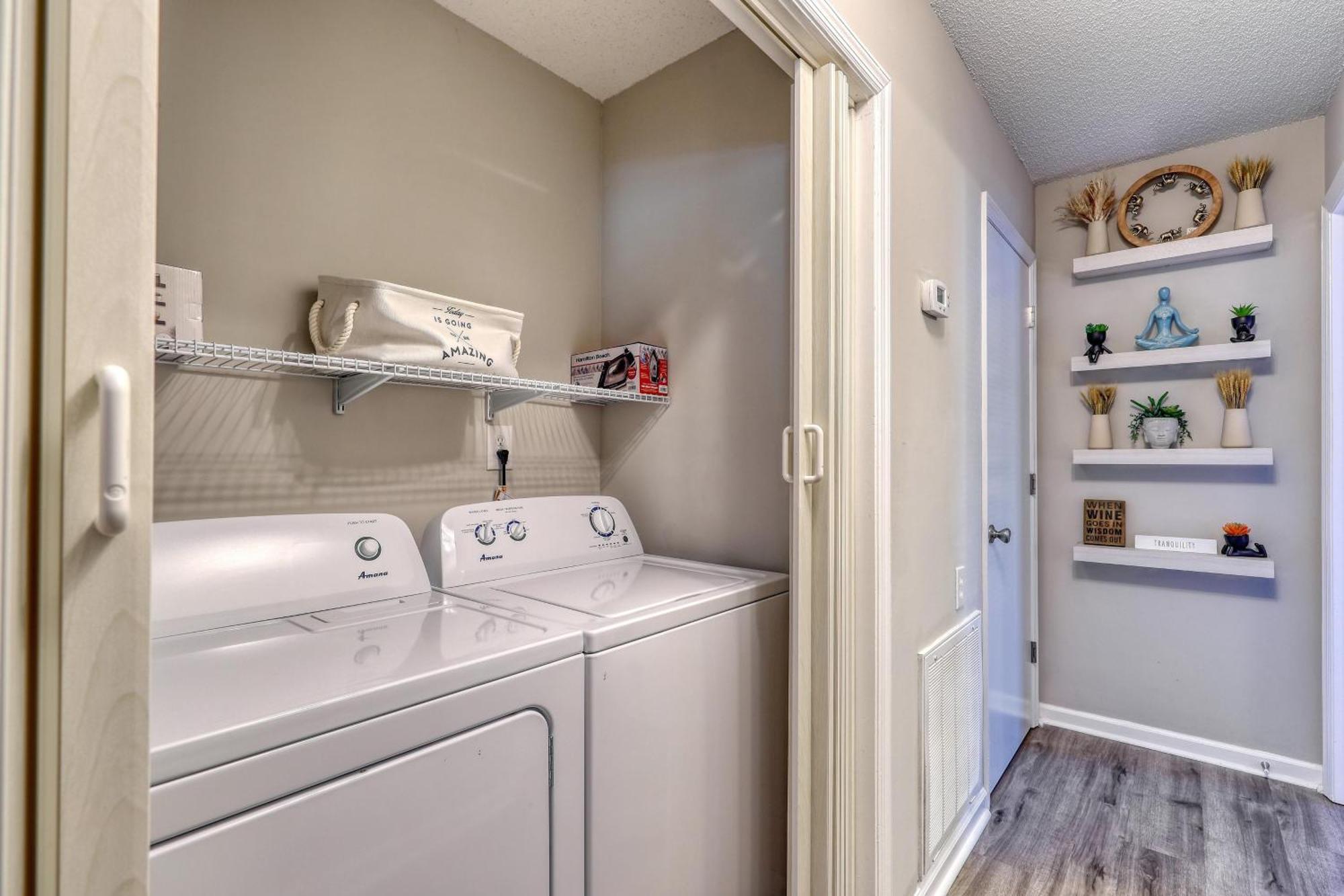 1408 Perrin Dr, Unit D - Ocean Walk Sleeps 8 Holiday home