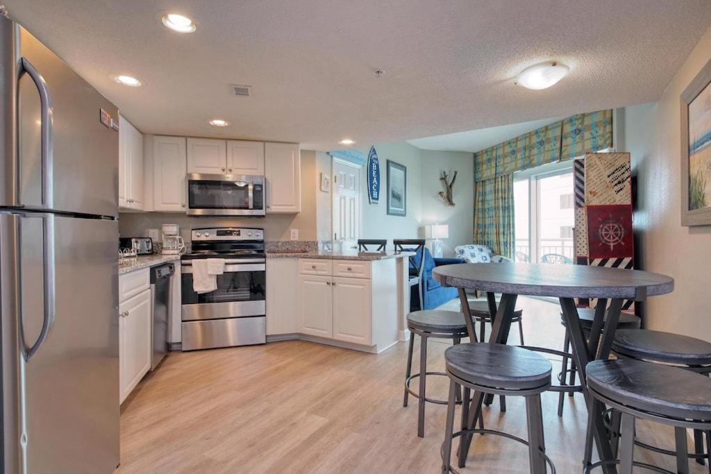 2501 S Ocean Blvd, 0813 - Ocean View Sleeps 8 *