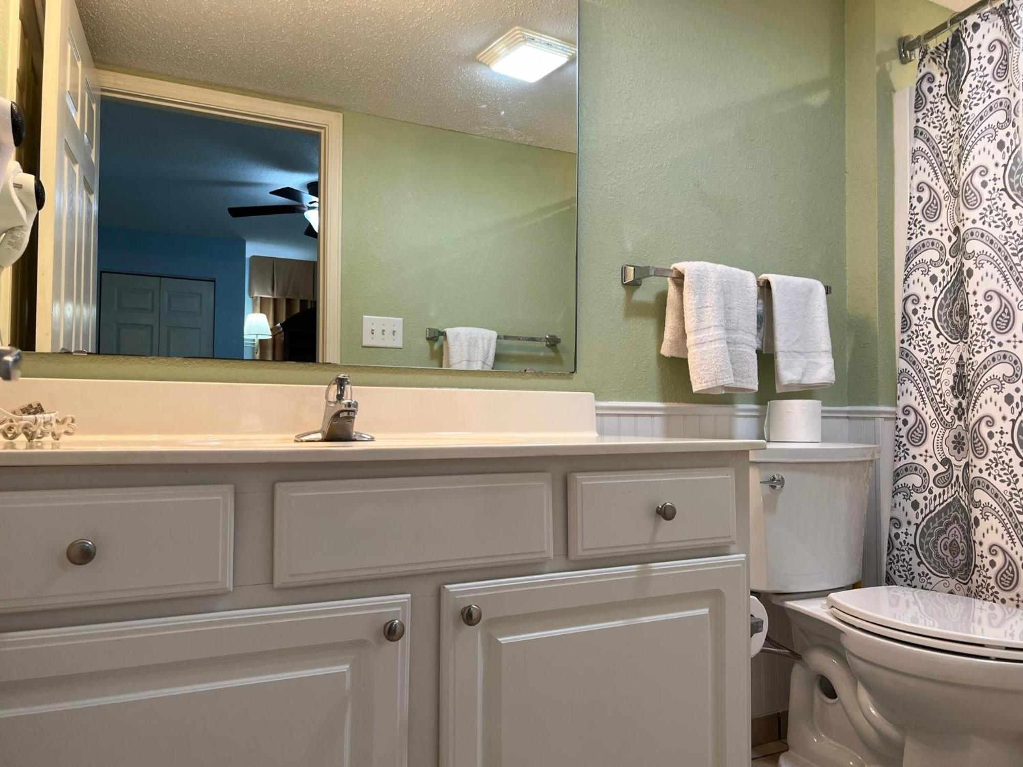 2007 S Ocean Blvd, 0406 - Ocean Front Sleeps 10 *