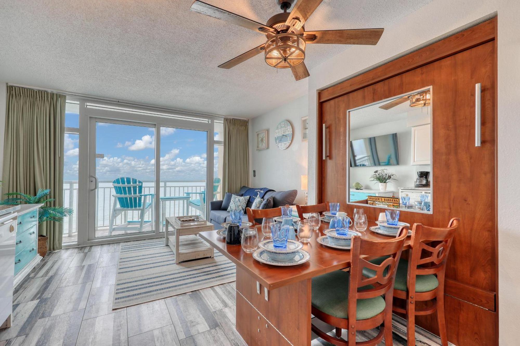 Holiday home 2501 S Ocean Blvd, 1003 - Ocean Front Sleeps 6
