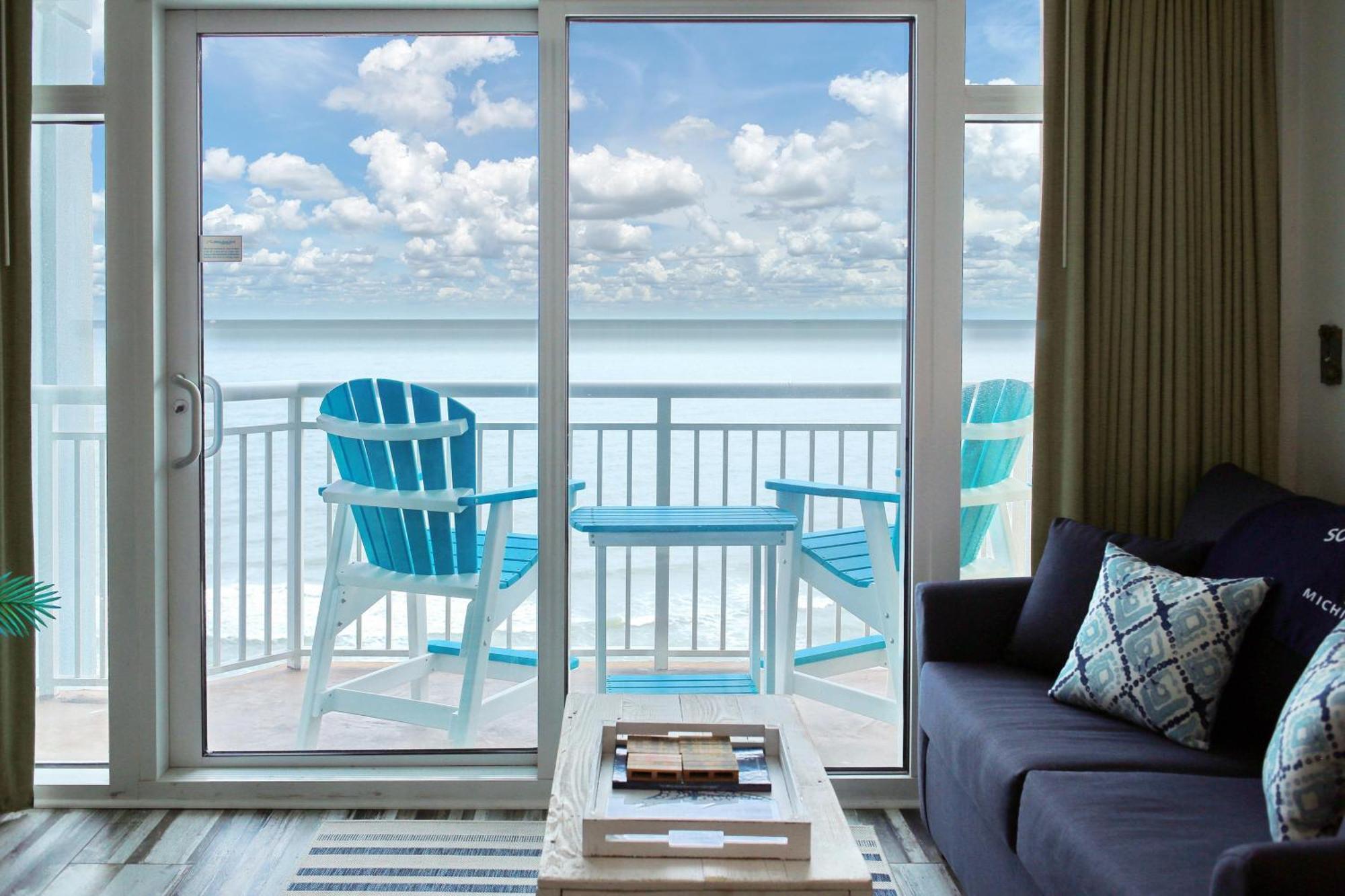 2501 S Ocean Blvd, 1003 - Ocean Front Sleeps 6 Holiday home